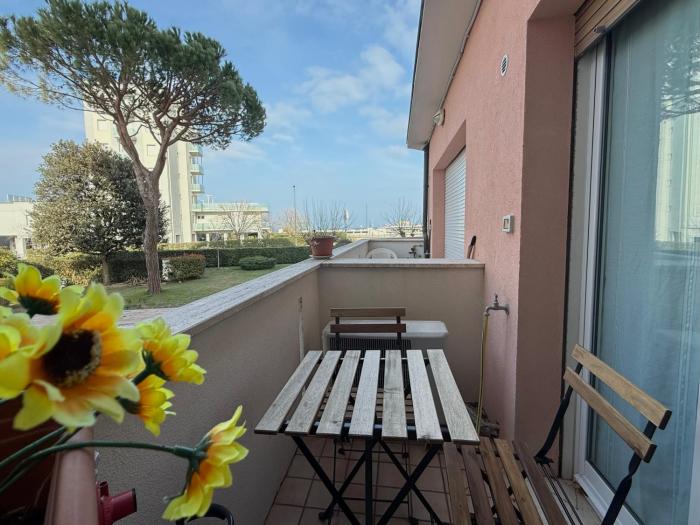 M454 - Marcelli, comodo appartamento a 50m dal mare