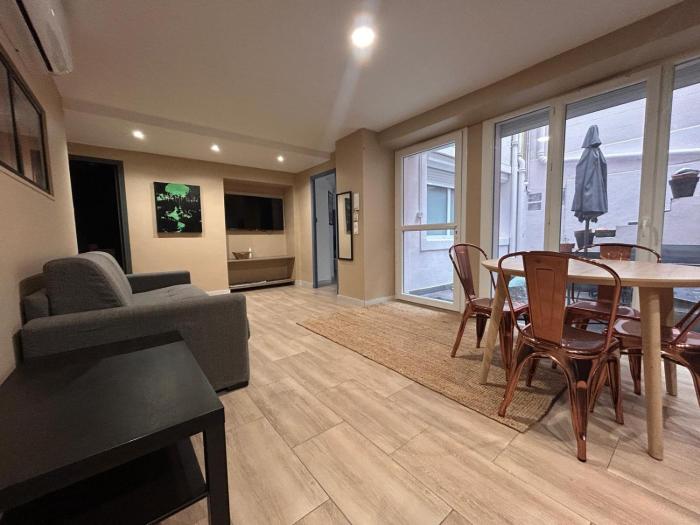 Superbe 4P, 3 Ch, 2 SDB, Proche Palais et Plages