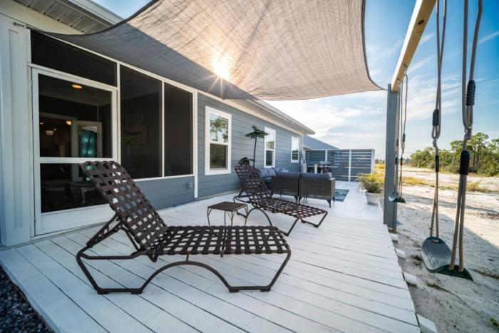 Landers Landing - 4 bd 3 ba, MIL Ste - Golf Cart