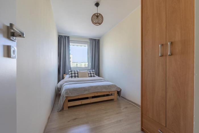 Glow Apartments - Pomorska - Komfortowy i budżetowy apartament blisko Ergo Arena & plaży