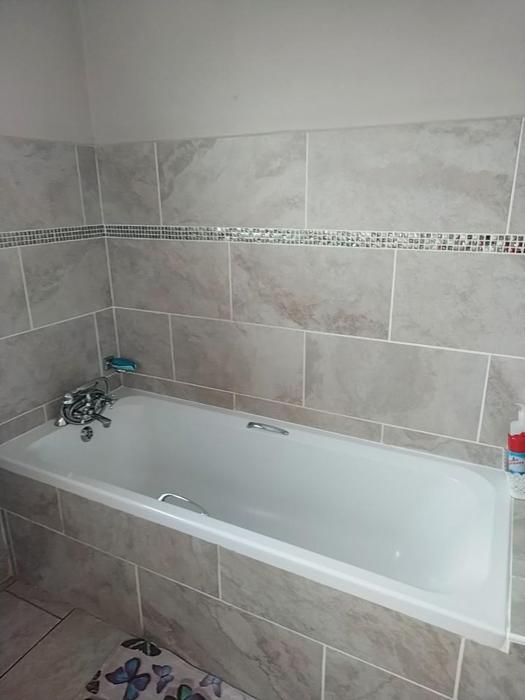 Maphathwayos Guest house