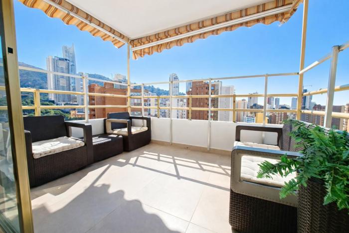 Super two-room apartment with terrace and pool