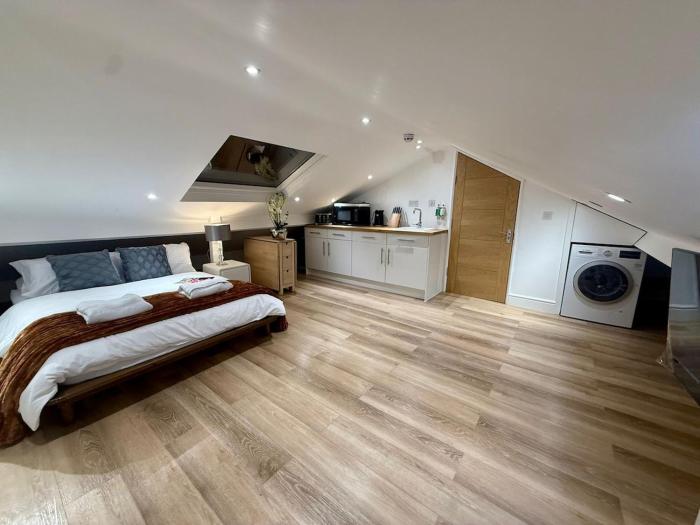 Stockwell Residences - Skyline Loft Studio