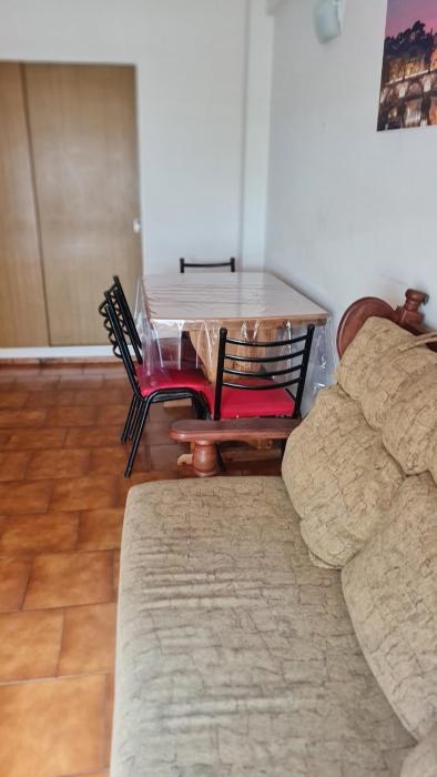 Dpto 2 amb calle Arenales