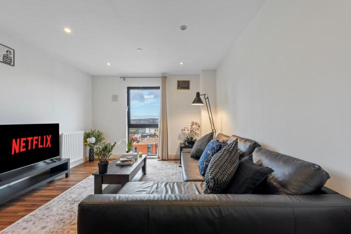 Luxury High-Rise Flat next to Wembley stadium and central London