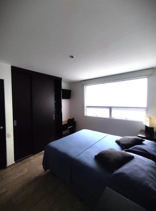 Compact loft-style apt thoughtfully designed to host up to 3 guests