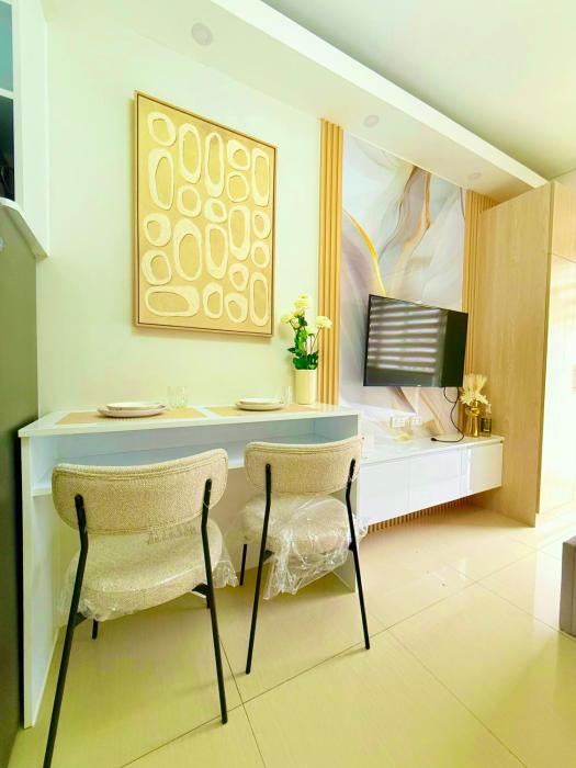 Sea Residence MOA - Paul Condotel