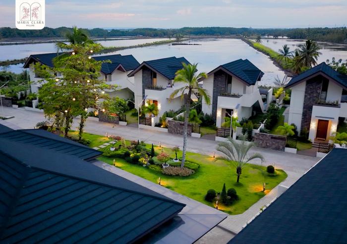 Maria Clara Villas