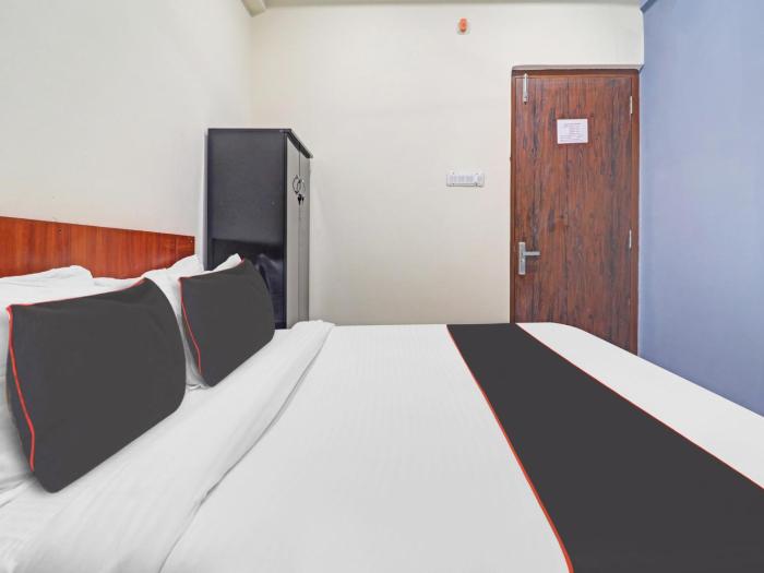 Super HOTEL PNR SUITES KUKATPALLY