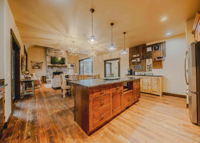 Wilderness Club Manor For 20