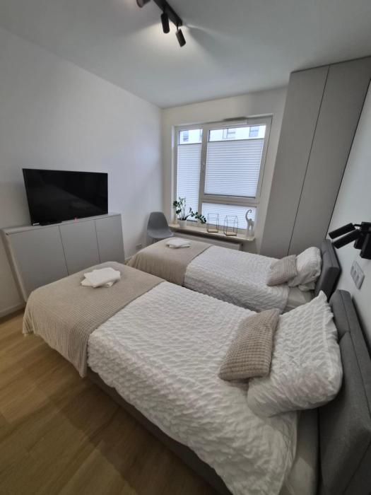 APARTAMENT 4 bed 2 room WARSAW