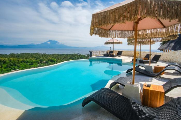 Penida View Village - Infinity pool & Volcano View