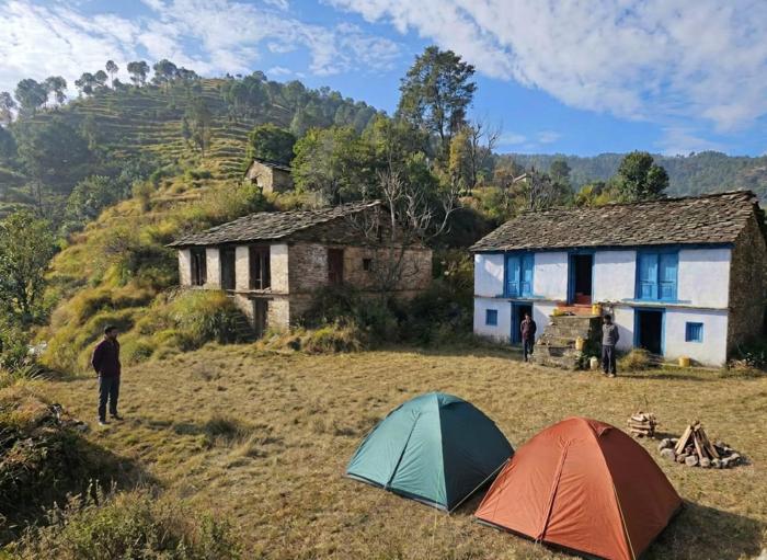 Hiking hillstay