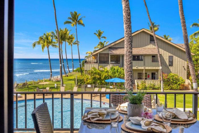 Kahana Village 9 · KHV 9 2BR Oceanfront Condo w Panoramic Maui