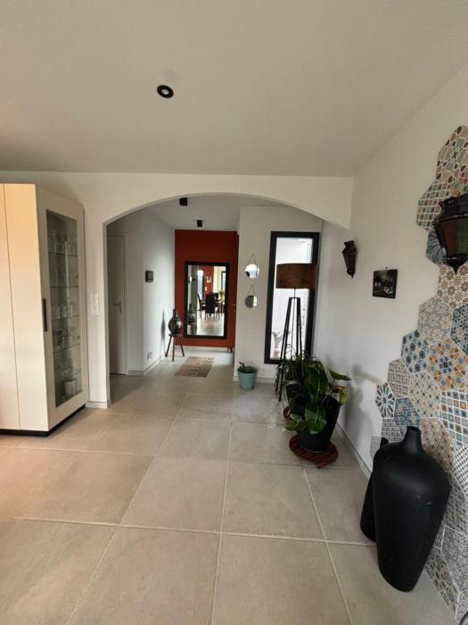 Jolie maison neuve à 4km de la plage