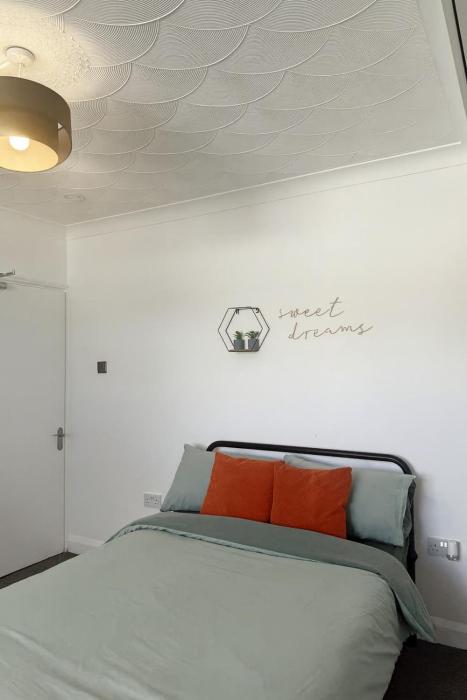 Perfectly Cosy Studio, in Kent