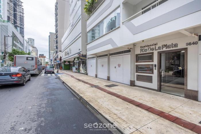 Conforto e Praticidade a 350 m do mar em Balneário Camboriú - RLPs