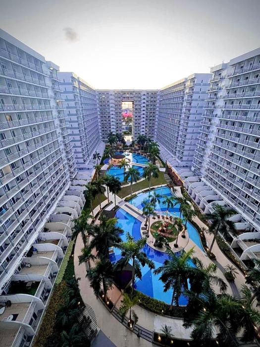 Queen Magzy Place tower ACD shell residences