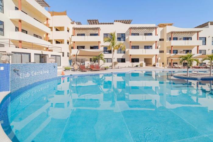 Oceanview condo w Resort amenities Steps to Beach