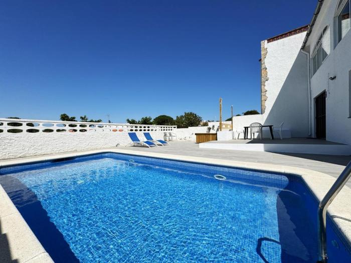 Casa acogedora en LEscala con piscina privada y wifi - HISP-7-86