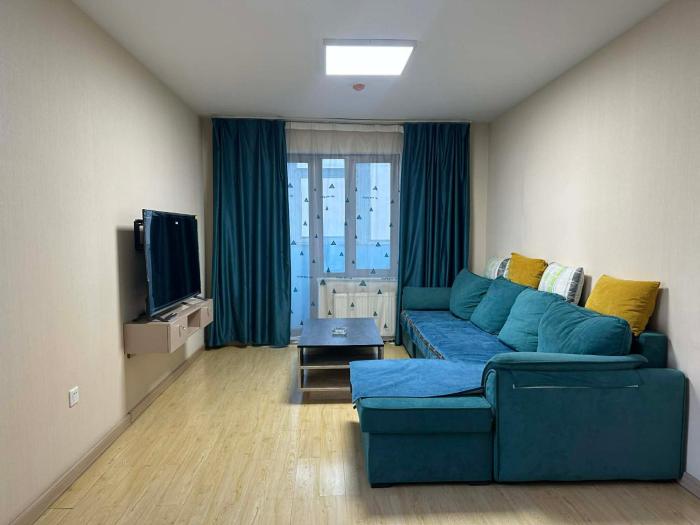 15 Central one-bedroom apartment