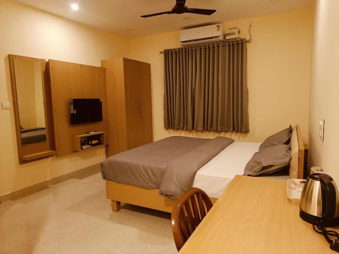 Superior Single Room with Balcony