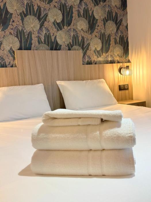 Brit Hotel Essentiel Reims Taissy