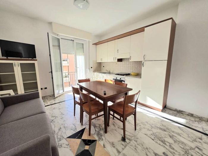 Trenton Apartment a pochi passi dal mare Rif A852