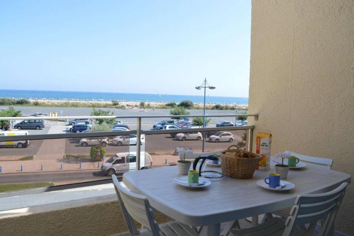 SP150-011 Appt Studio Mezzanine 3 couchages SAINT PIERRE LA MER