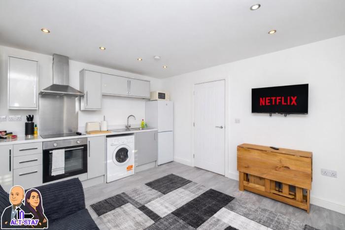 Elizabeth by Alt-Stay Contractor Accommodation - 2 Bed En Suite Contractor Home With Parking, Wi-Fi & Full Kitchen - Ideal For Long stays