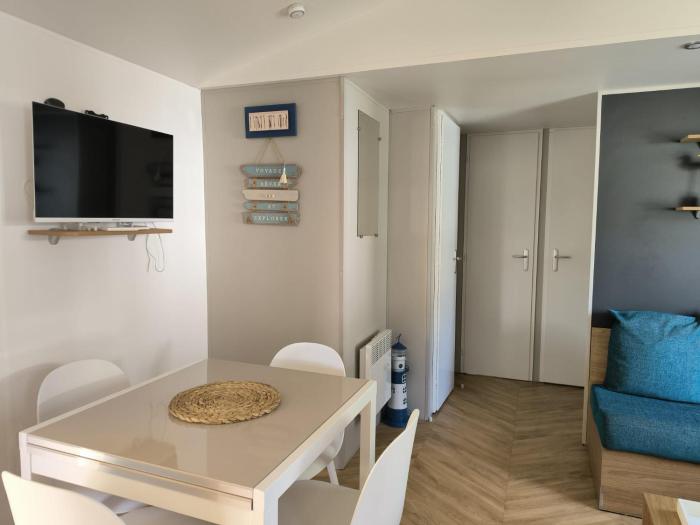 Superbe mobil home 8 pers tout confort camping 4 étoiles