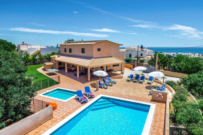 Villa Miranda by Villa Plus