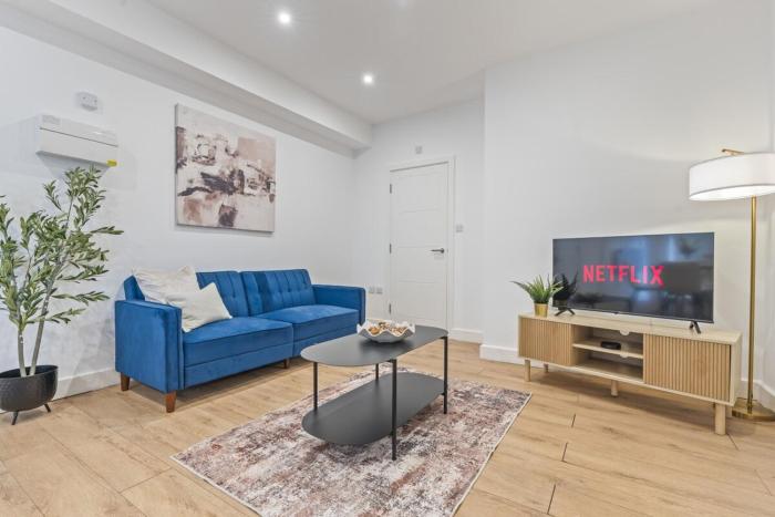 Coulsdon Luxe - Sleeps 3 - Near Station