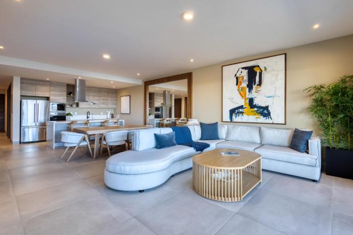 Golden Hour Retreat at Vista Vela Sunset