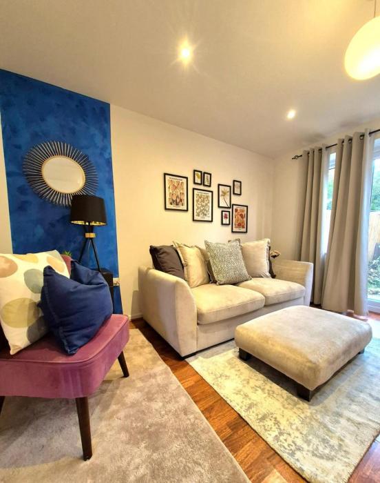 Elegant 2-Bed Home - Prime City Centre Location