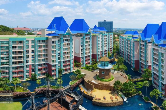 Grande Caribbean Condo