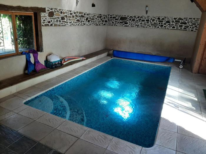 Le Fenil gîte avec piscine partagée