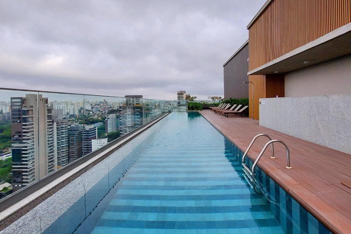 Wehome - Studio com Varanda em Moema | Piscina e Vista
