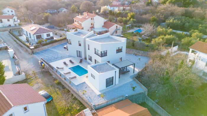 Villa Ancora, Luxury Villa with Pool