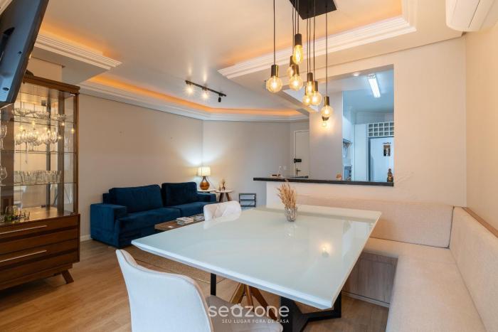 Apto em prédio c garagem no João Paulo BOO0301