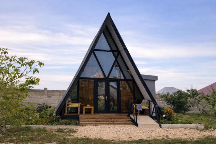 Leo Glamping, Eco A-Frame Retreat in Nungwi