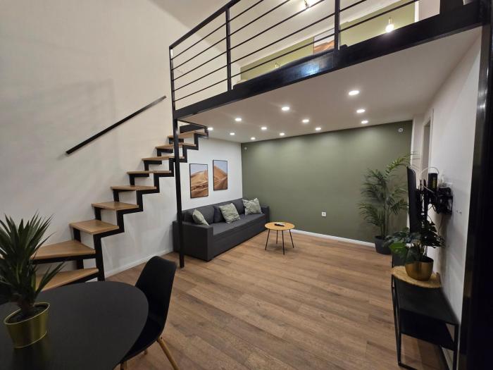The Dob Urban Loft