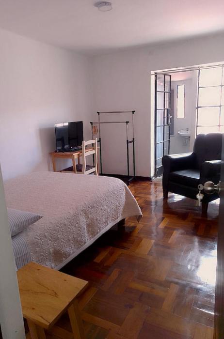 Kasa-4 B&B Family Home