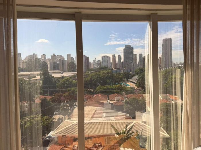 Flat melhor região Jardins SP, garagem inclusa!