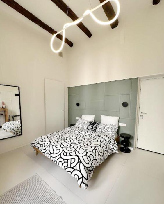 Andreia Neapolitan room