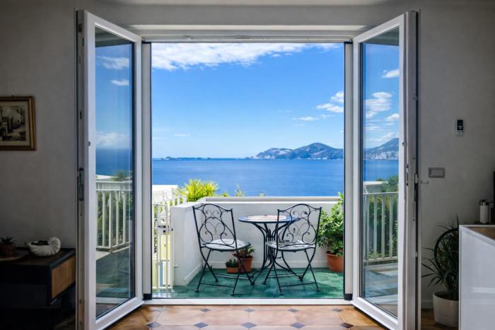 Holiday Paradise, in the heart of Praiano