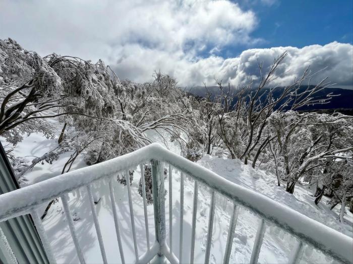 Spacious Mount Buller Chalet Sleeps 12