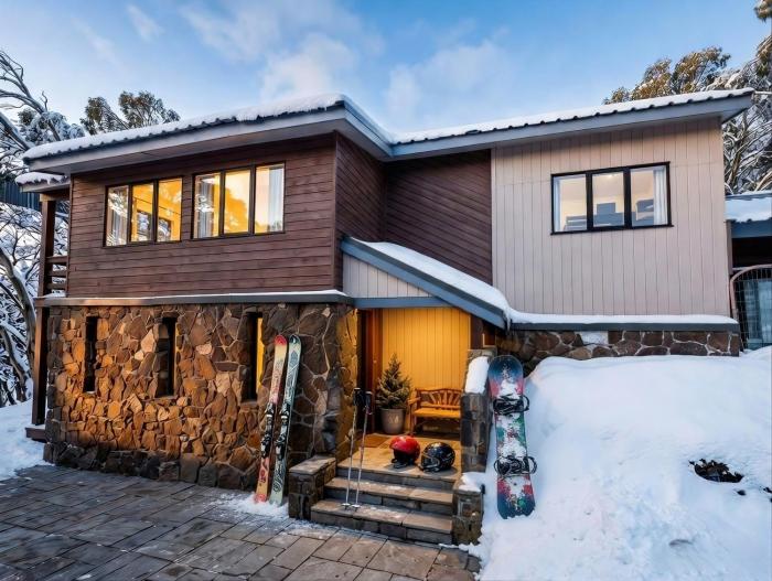 Cosy Mount Buller Alpine Chalet Sleeps 12