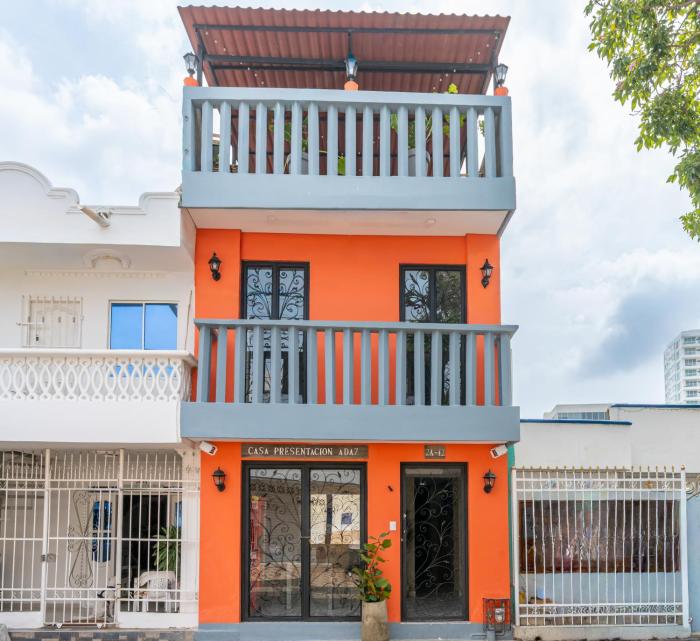 Casa Presentacion Adaz Hotel