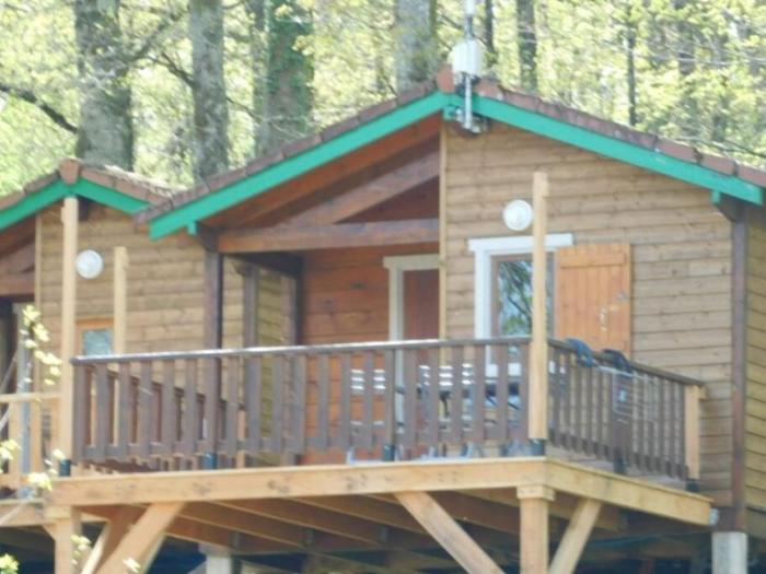 Chalet confortable avec terrasse pour 5 pers. - API-1-52-1665